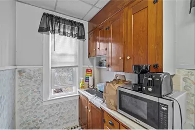 79 Hamlet Avenue, Woonsocket, RI 02895 - Photo 34