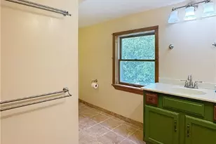 82 Potter Hill Rd, Westerly, RI 02891 - Photo 24