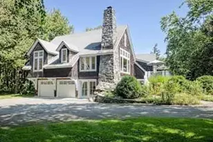 72 Ledge Rd, Jamestown, RI 02835 - Photo 1