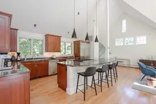 72 Ledge Rd, Jamestown, RI 02835 - Photo 8