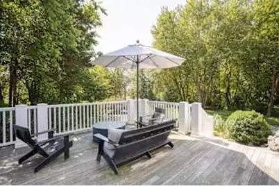 72 Ledge Road, Jamestown, RI 02835 - Photo 10