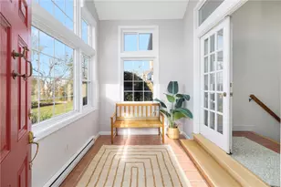 46 Arrowhead Dr, Tiverton, RI 02878 - Photo 4