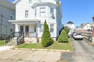 116 Coyle Ave, Pawtucket, RI 02861 - Photo 1