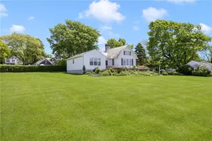 10 Casey Ct, Newport, RI 02840 - Photo 38