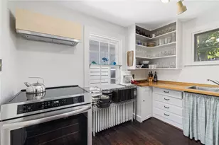 10 Casey Ct, Newport, RI 02840 - Photo 12