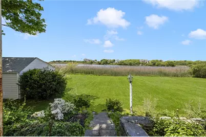 10 Casey Court, Newport, RI 02840 - Photo 32