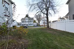 24 Arnold St, Lincoln, RI 02865 - Photo 30