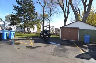 24 Arnold St, Lincoln, RI 02865 - Photo 8