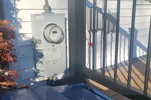 27 Frederick St, Warwick, RI 02888 - Photo 24