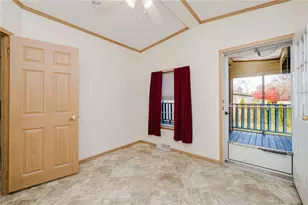 18 Mockingbird Ln, Tiverton, RI 02878 - Photo 22