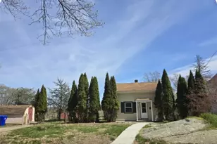 25 Wilson St, West Warwick, RI 02893 - Photo 1