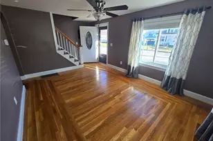 40 Camac St, Pawtucket, RI 02861 - Photo 6