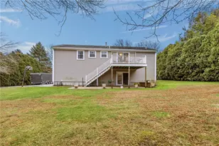 3 Betsy Dr, Bristol, RI 02809 - Photo 32