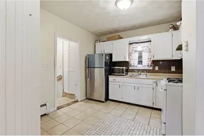 33 Hargraves Street, Warwick, RI 02889 - Photo 12