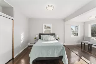 10 Woburn St, Cranston, RI 02910 - Photo 22