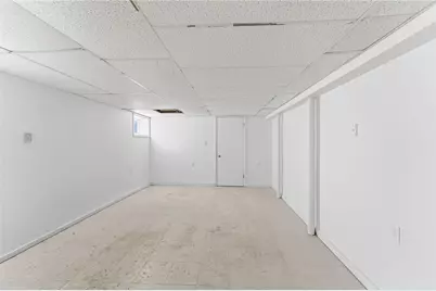 10 Woburn Street, Cranston, RI 02910 - Photo 36