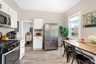 38 Collins St, Bristol, RI 02809 - Photo 38