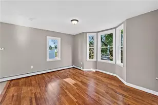 55 Warren St, Providence, RI 02907 - Photo 12