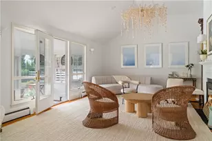 124 Harrison Ave, Newport, RI 02840 - Photo 8