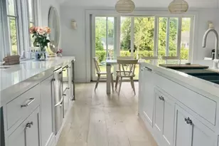 124 Harrison Ave, Newport, RI 02840 - Photo 12