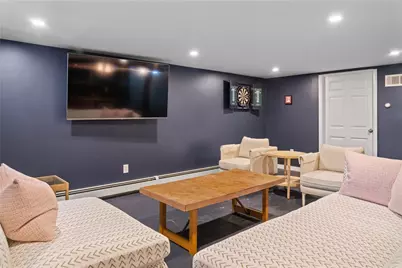 124 Harrison Avenue, Newport, RI 02840 - Photo 24