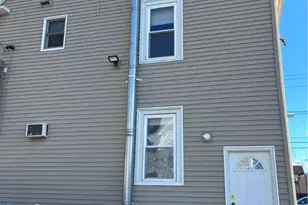 1 Rolfe Square, Cranston, RI 02910 - Photo 18