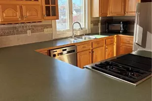 1 Rolfe Square, Cranston, RI 02910 - Photo 6