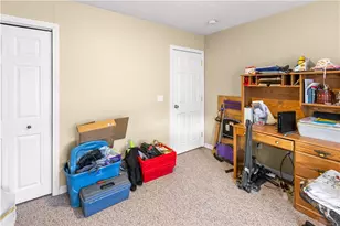 129 Liberty St, Central Falls, RI 02863 - Photo 20