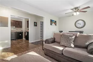 200 Manville Hill Rd, Cumberland, RI 02864 - Photo 6