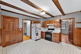 93 Parker St, Attleboro, MA 02703 - Photo 8