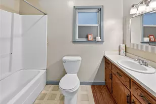 93 Parker St, Attleboro, MA 02703 - Photo 16