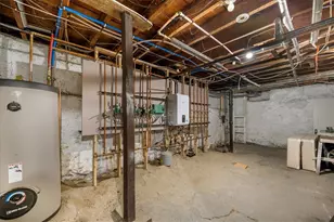 604 Providence St, Woonsocket, RI 02895 - Photo 28