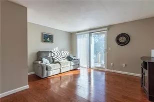 351 New London Ave, Warwick, RI 02886 - Photo 10