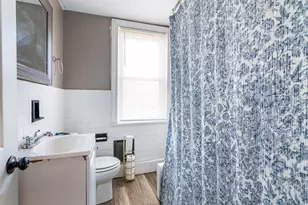 38 Judith St, Providence, RI 02909 - Photo 8