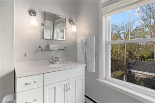 30 Bull St, Newport, RI 02840 - Photo 26