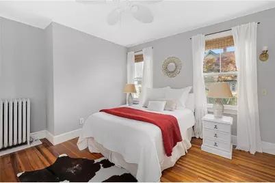 30 Bull Street, Newport, RI 02840 - Photo 16