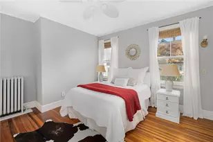 30 Bull St, Newport, RI 02840 - Photo 16