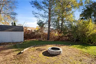 16 Eastman St, Warwick, RI 02886 - Photo 24