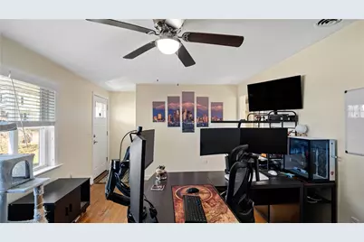 16 Eastman Street, Warwick, RI 02886 - Photo 10