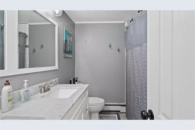 16 Eastman Street, Warwick, RI 02886 - Photo 12