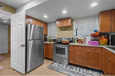 38 Pender Avenue, Warwick, RI 02889 - Photo 16