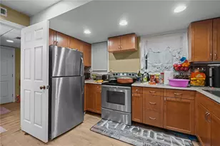 38 Pender Ave, Warwick, RI 02889 - Photo 16