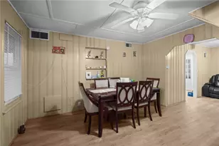 38 Pender Ave, Warwick, RI 02889 - Photo 24