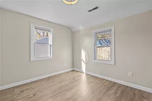 19 Curtis St, Warwick, RI 02889 - Photo 22