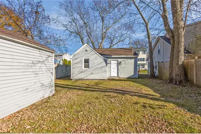 19 Curtis Street, Warwick, RI 02889 - Photo 4