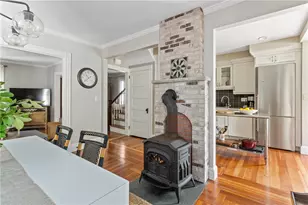 21 John St, Newport, RI 02840 - Photo 12