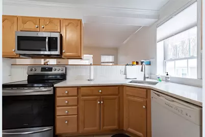 95 Rowley Street, Providence, RI 02908 - Photo 10