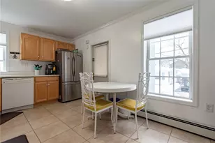 95 Rowley St, Providence, RI 02908 - Photo 8