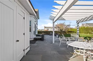 3 Doris Terrace, Newport, RI 02840 - Photo 4