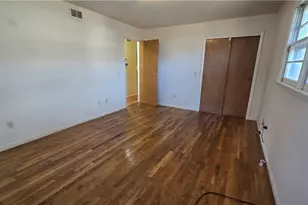 7 Eliza St, Providence, RI 02909 - Photo 8